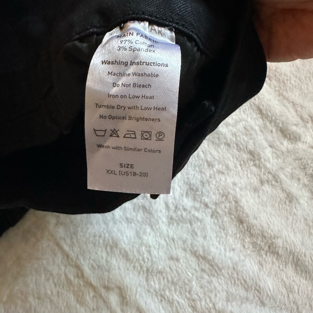 Roswear high waisted fringe black jean shorts size XXL - Picture 4 of 4